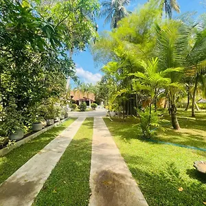 https://krishan-villa.negombohotels.net